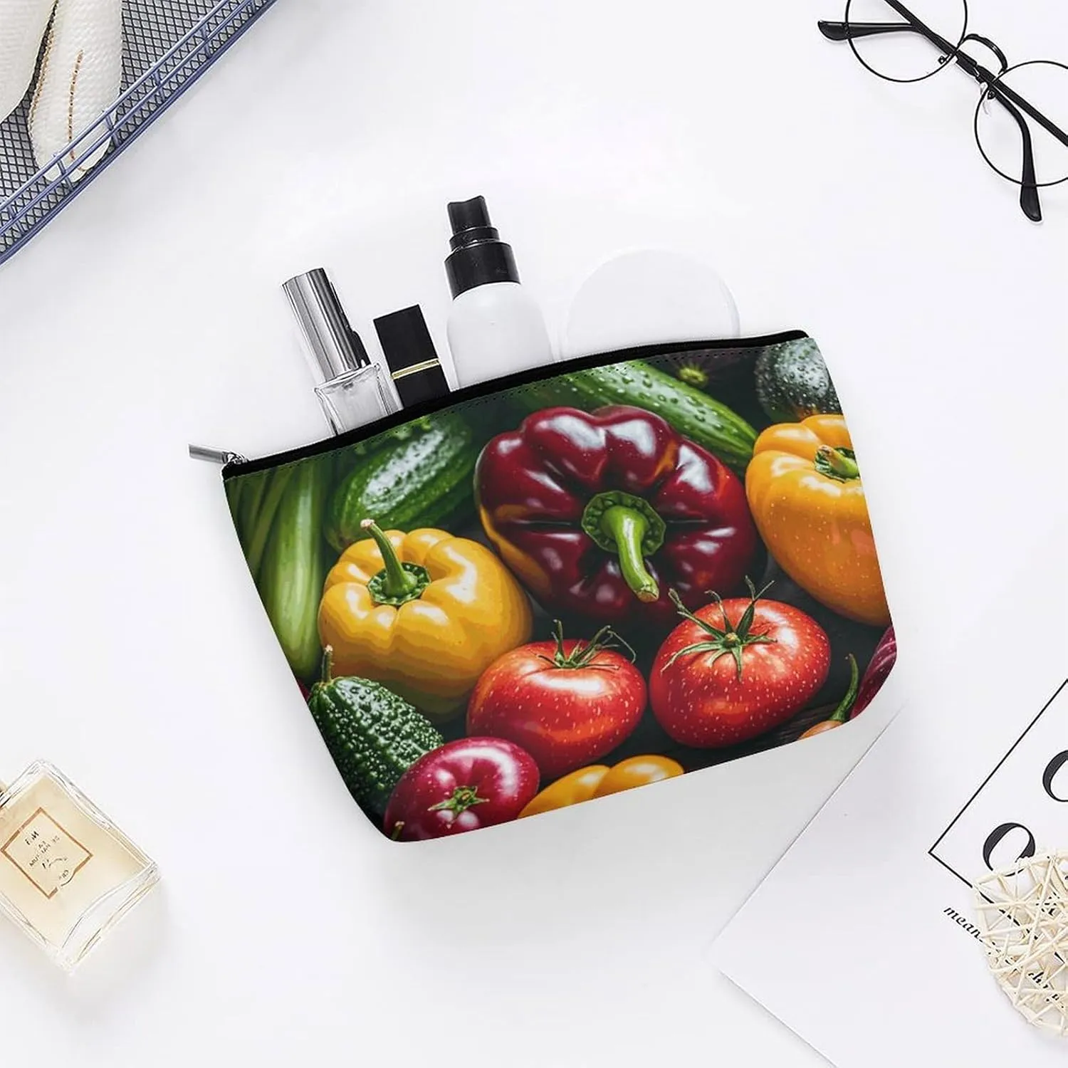 Fresh Vegetables Fruits Cosmetic Bag Portable Toiletry Bag Large Capacity Travel Makeup Bags Beauty Makeup Organizer for Full-Sized Shampoo Conditioner Brushes Set Makeup Accessories